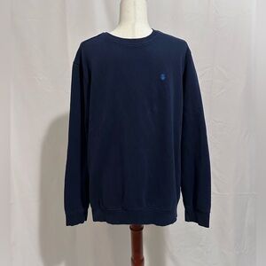 Men’s IZOD Crew Neck Sweatshirt. Size: Large/Tall